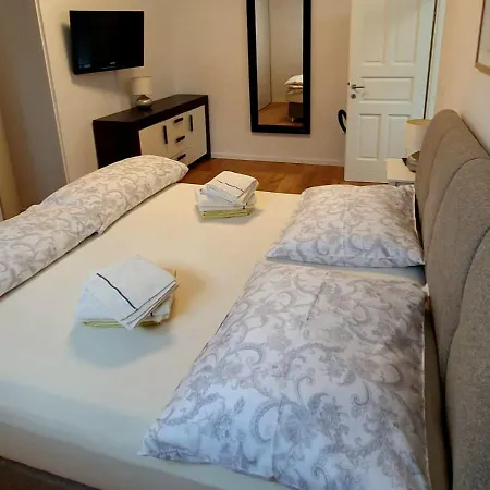 Grazia Apartment *